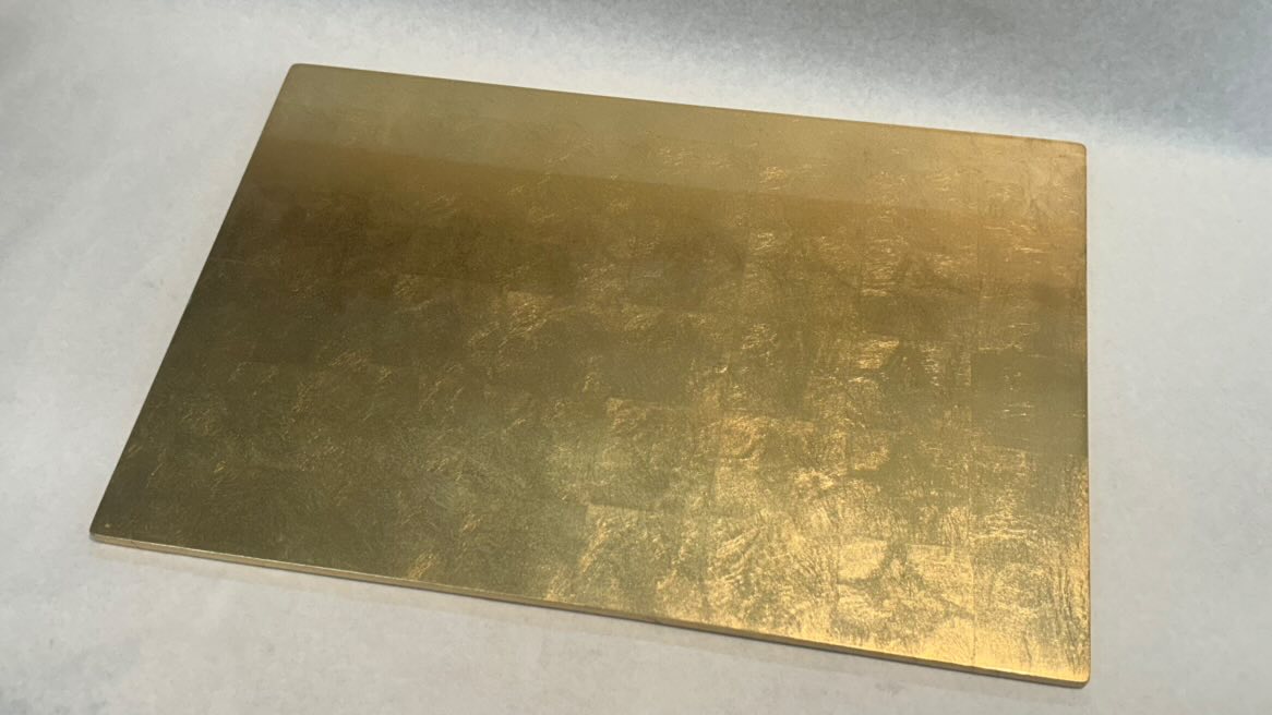 木製長角ﾌﾟﾚｰﾄ金箔敷膳/黒乾漆