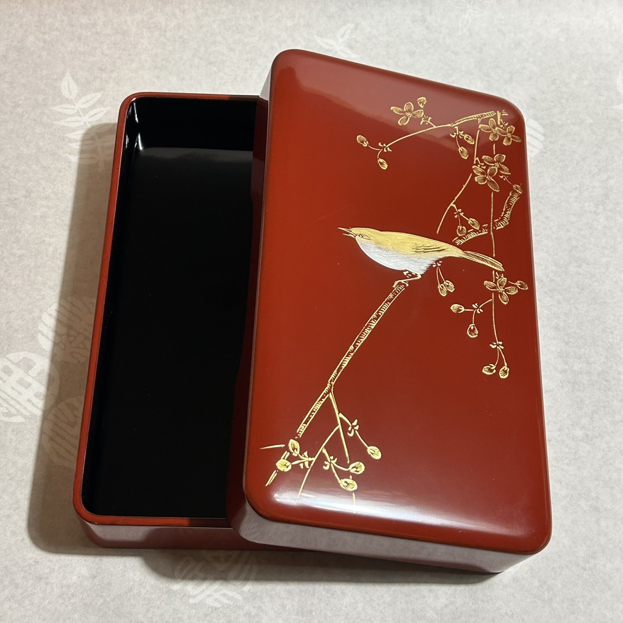 木製硯箱黒漆金竹蒔絵