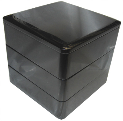 木製八寸黒漆塗三段重無地/重箱